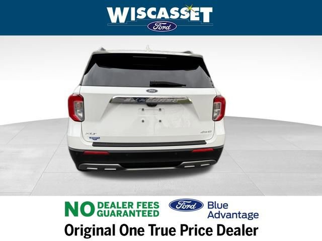Certified 2022 Ford Explorer XLT w/ Equipment Group 202A image 4