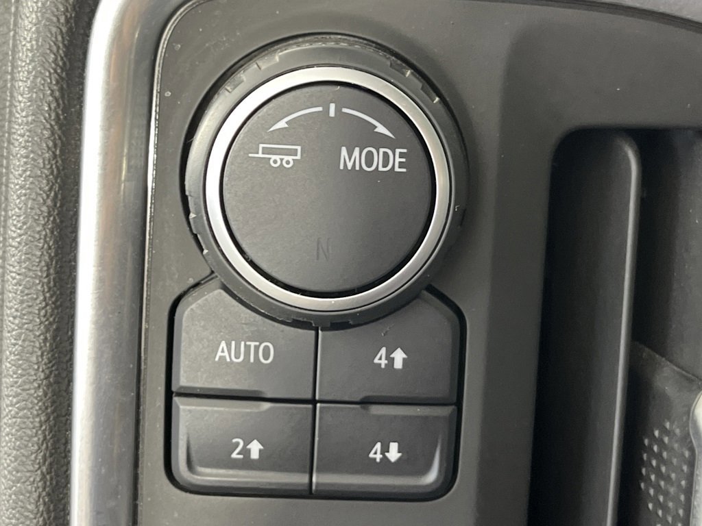 Used 2021 Chevrolet Silverado 1500 High Country w/ Technology Package image 22