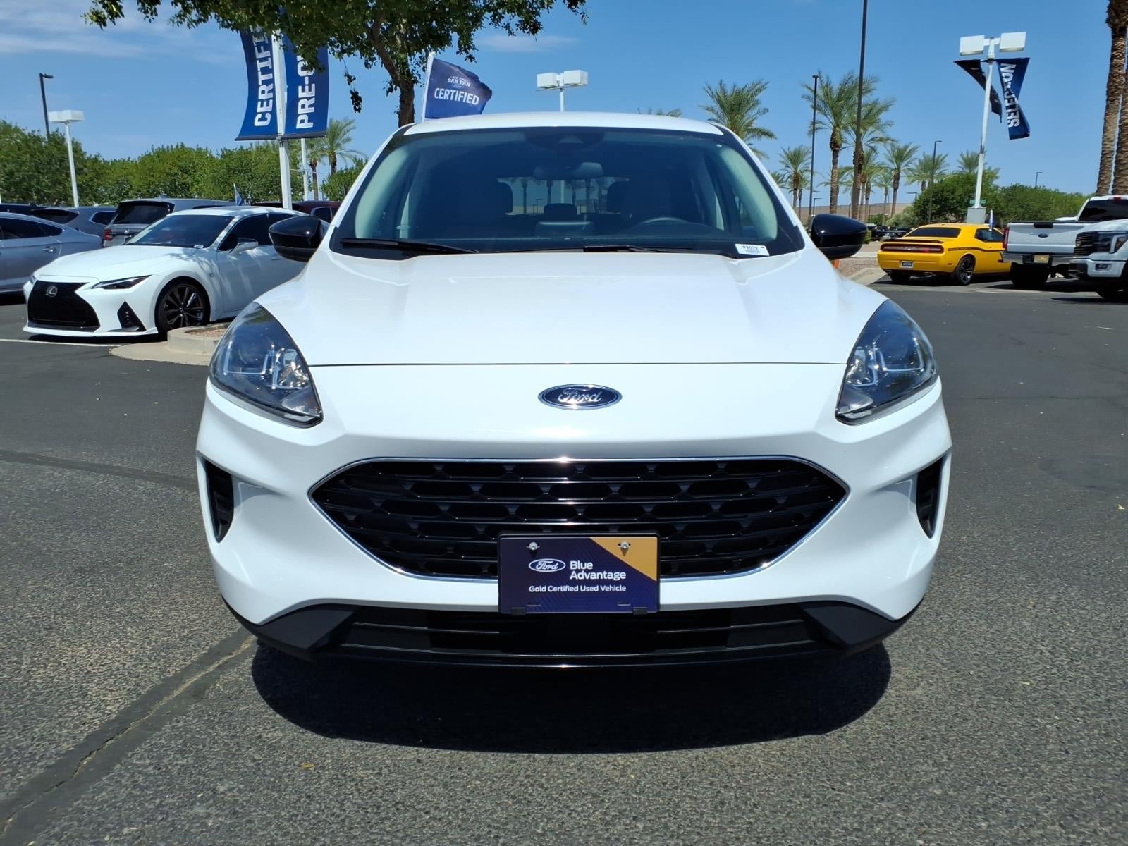 Certified 2022 Ford Escape SE w/ SE Sport Appearance Package FWD image 2