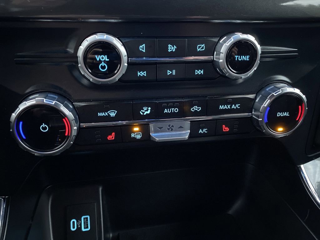 Certified 2023 Ford F150 XLT w/ Equipment Group 302A High image 25