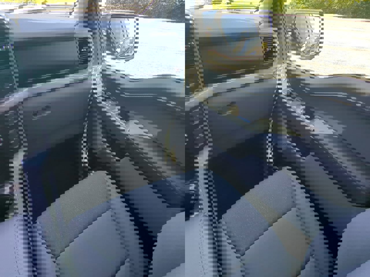 Certified 2024 Ford F150 XLT w/ Equipment Group 302A MID image 15