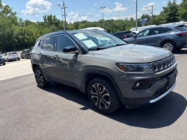 Used 2022 Jeep Compass Limited AWD/4WD image 14