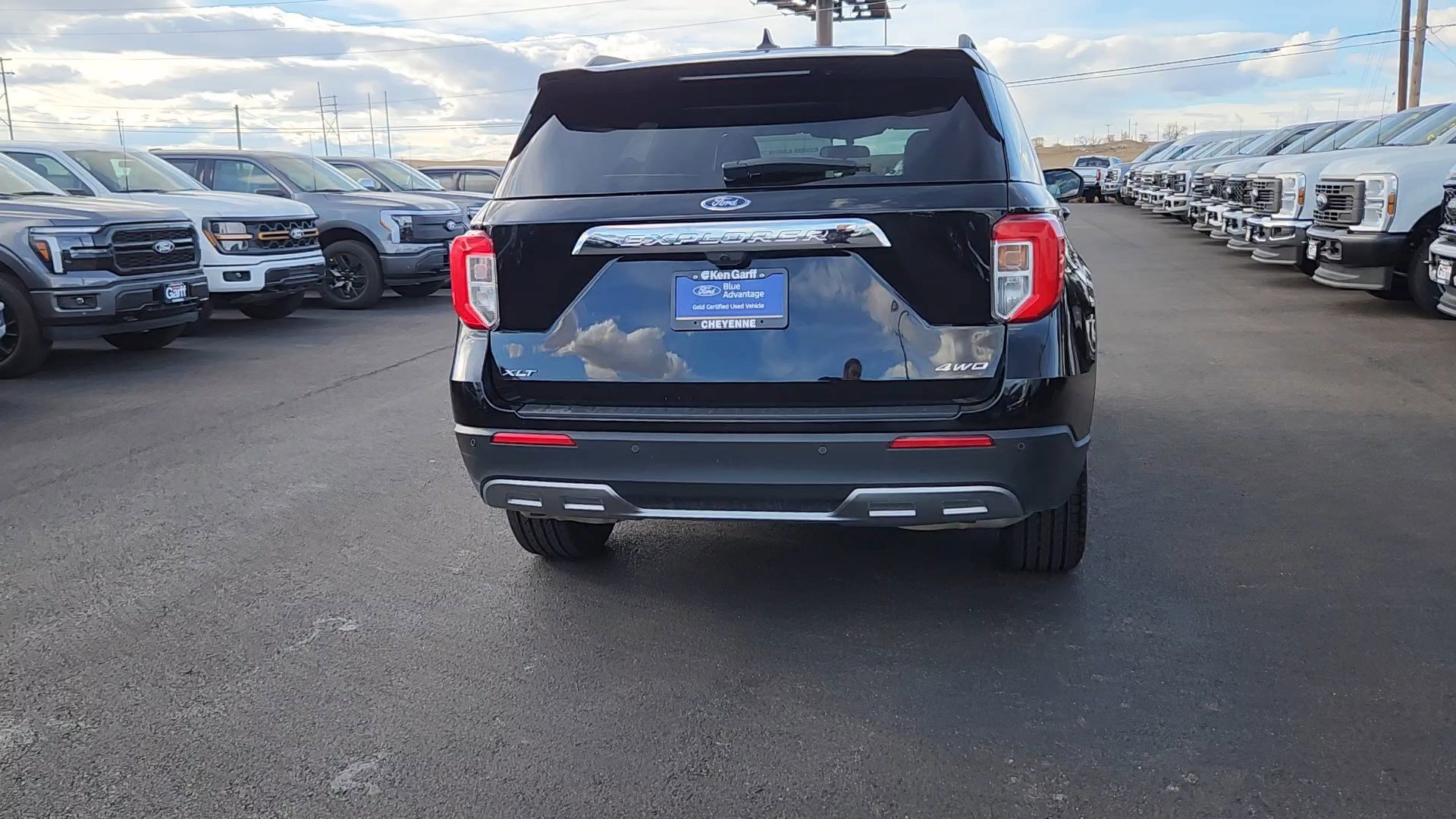 Certified 2024 Ford Explorer XLT w/ Equipment Group 202A image 4