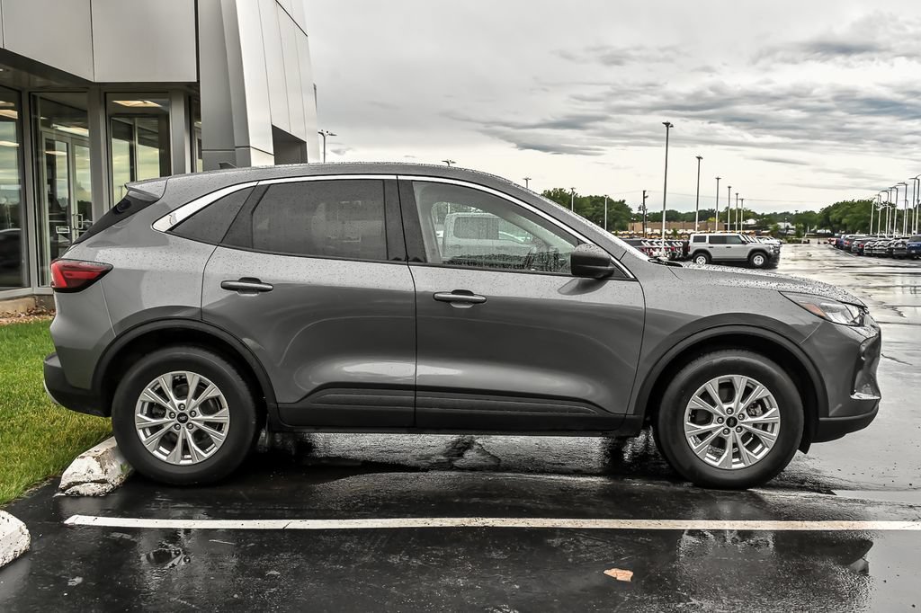 Certified 2023 Ford Escape Active w/ Tech Pack #1 AWD/4WD image 11