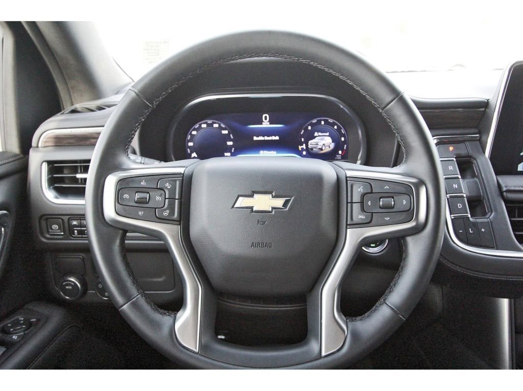 Used 2023 Chevrolet Tahoe LT w/ Luxury Package image 16