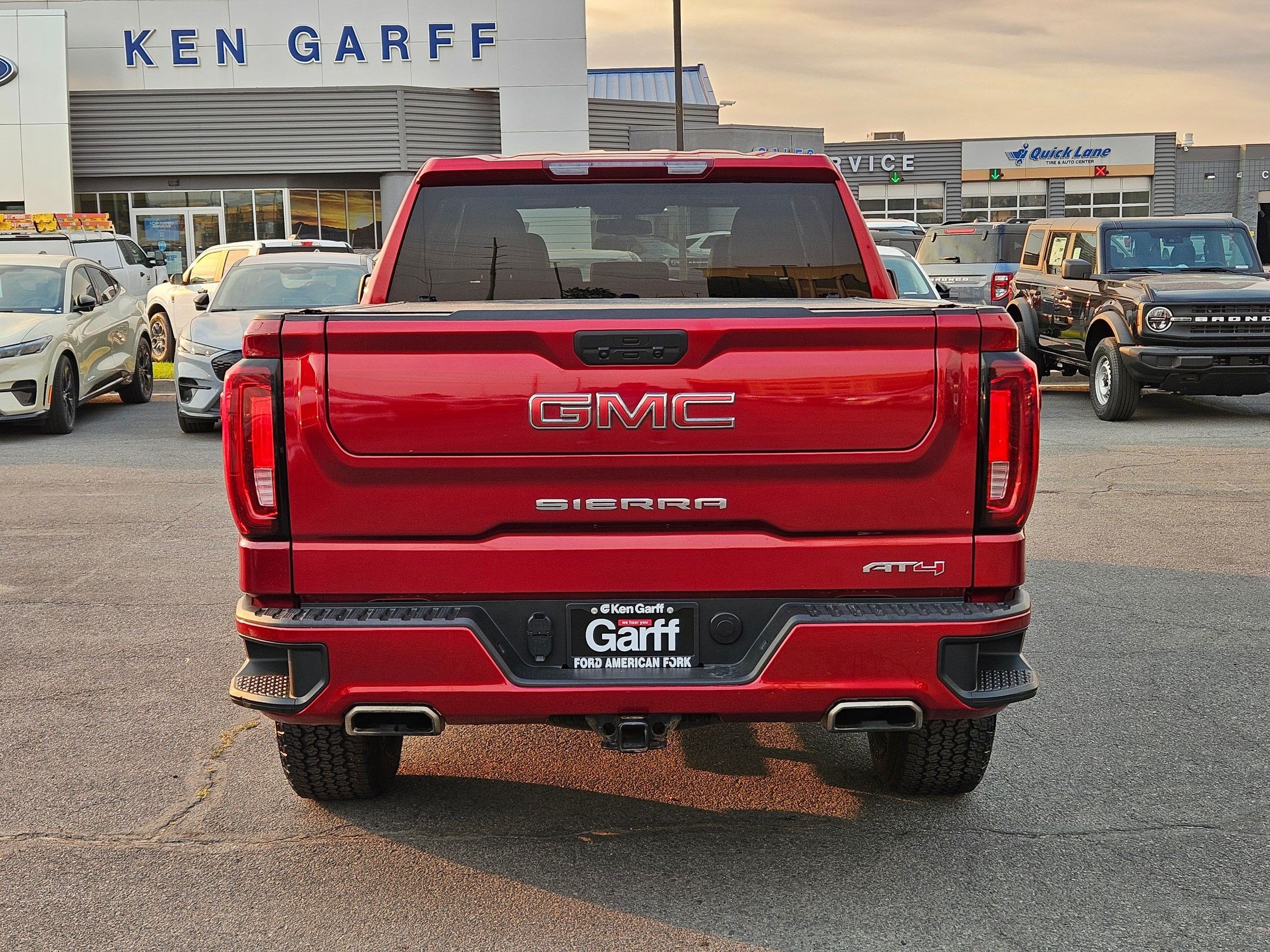 Used 2021 GMC Sierra 1500 AT4 AWD/4WD image 7
