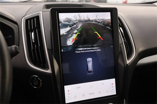 Certified 2024 Ford Edge SEL image 15