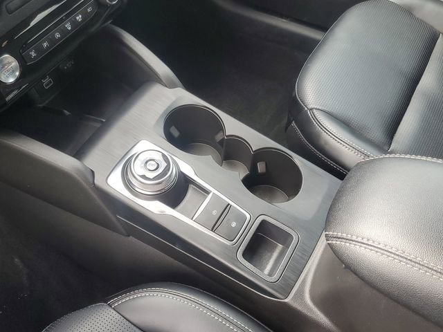 Certified 2024 Ford Escape Platinum AWD/4WD image 21