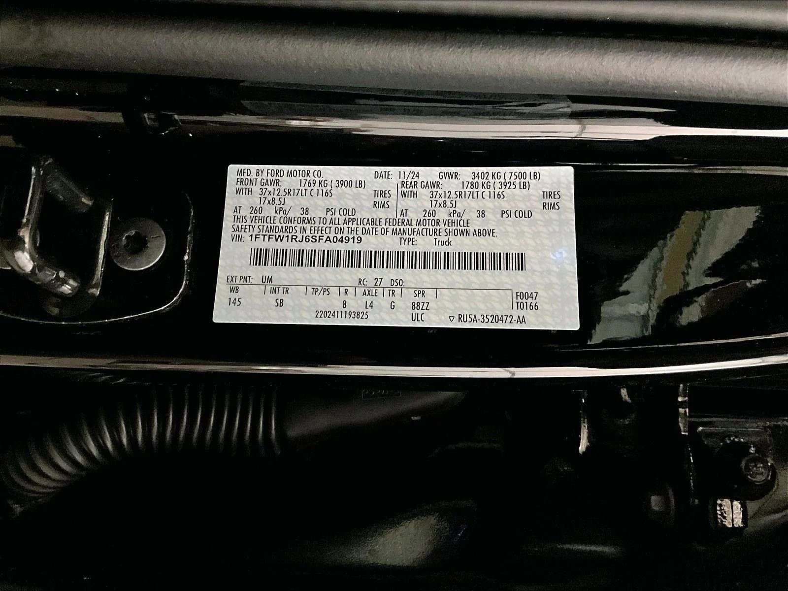 Certified 2025 Ford F150 Raptor w/ Equipment Group 803A Raptor R image 33