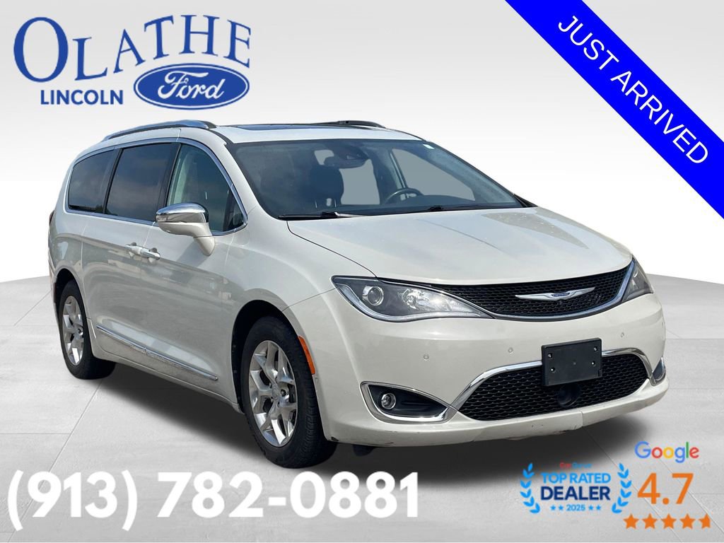 Used 2020 Chrysler Pacifica Limited FWD image 2