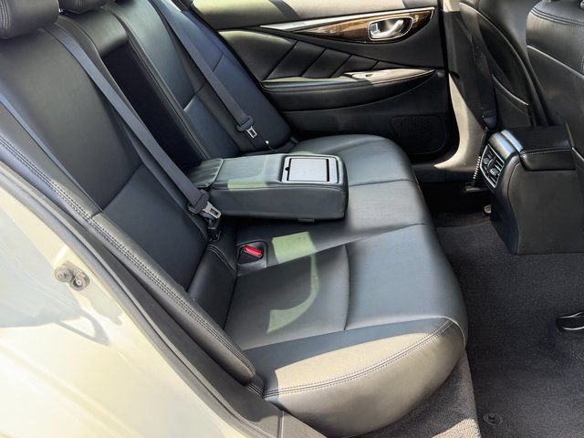 Used 2019 INFINITI Q50 Luxe w/ Essential Package (3.0T Luxe) AWD/4WD image 34