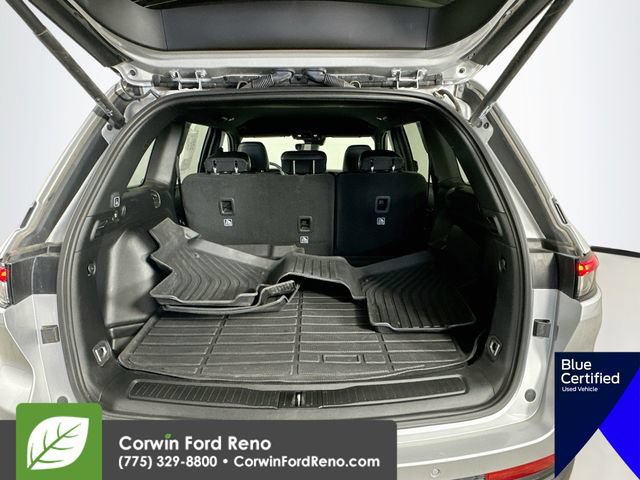 Used 2024 Jeep Grand Cherokee Altitude AWD/4WD image 31