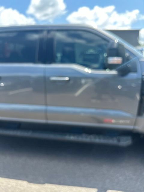 Certified 2024 Ford F250 Lariat w/ Lariat Ultimate Package AWD/4WD image 4