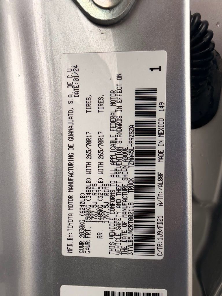 Used 2024 Toyota Tacoma TRD Off-Road image 15