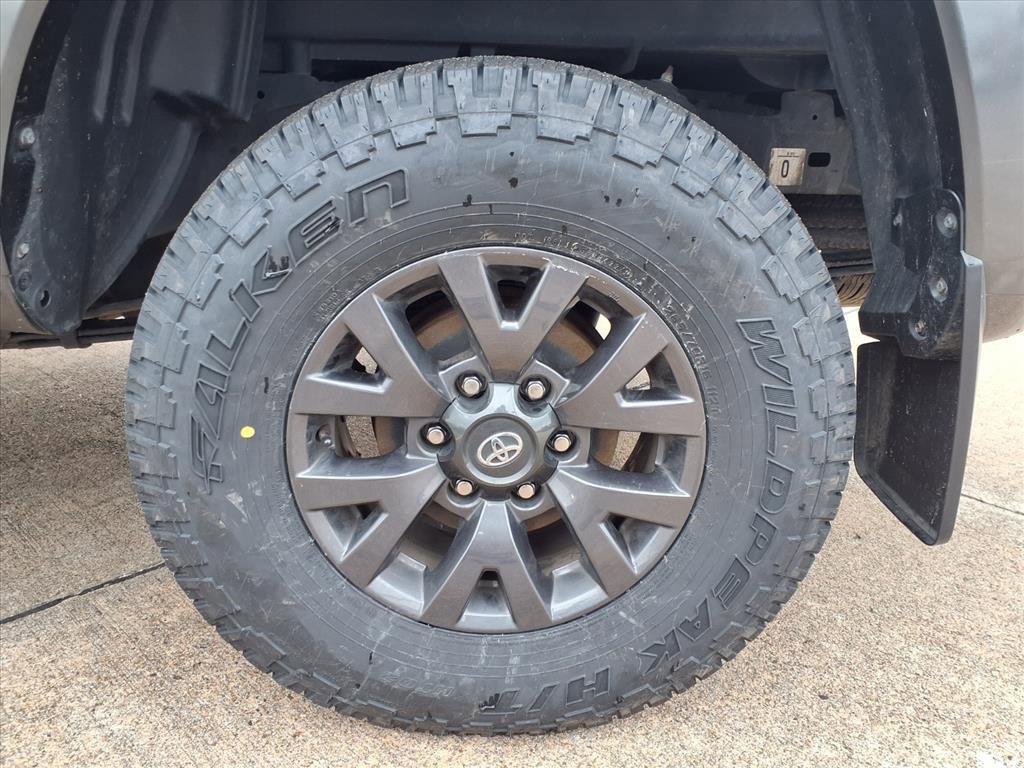 Used 2023 Toyota Tacoma SR5 image 31