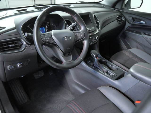 Used 2024 Chevrolet Equinox RS AWD/4WD image 3