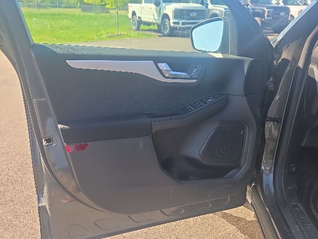 Certified 2020 Ford Escape SE FWD image 23