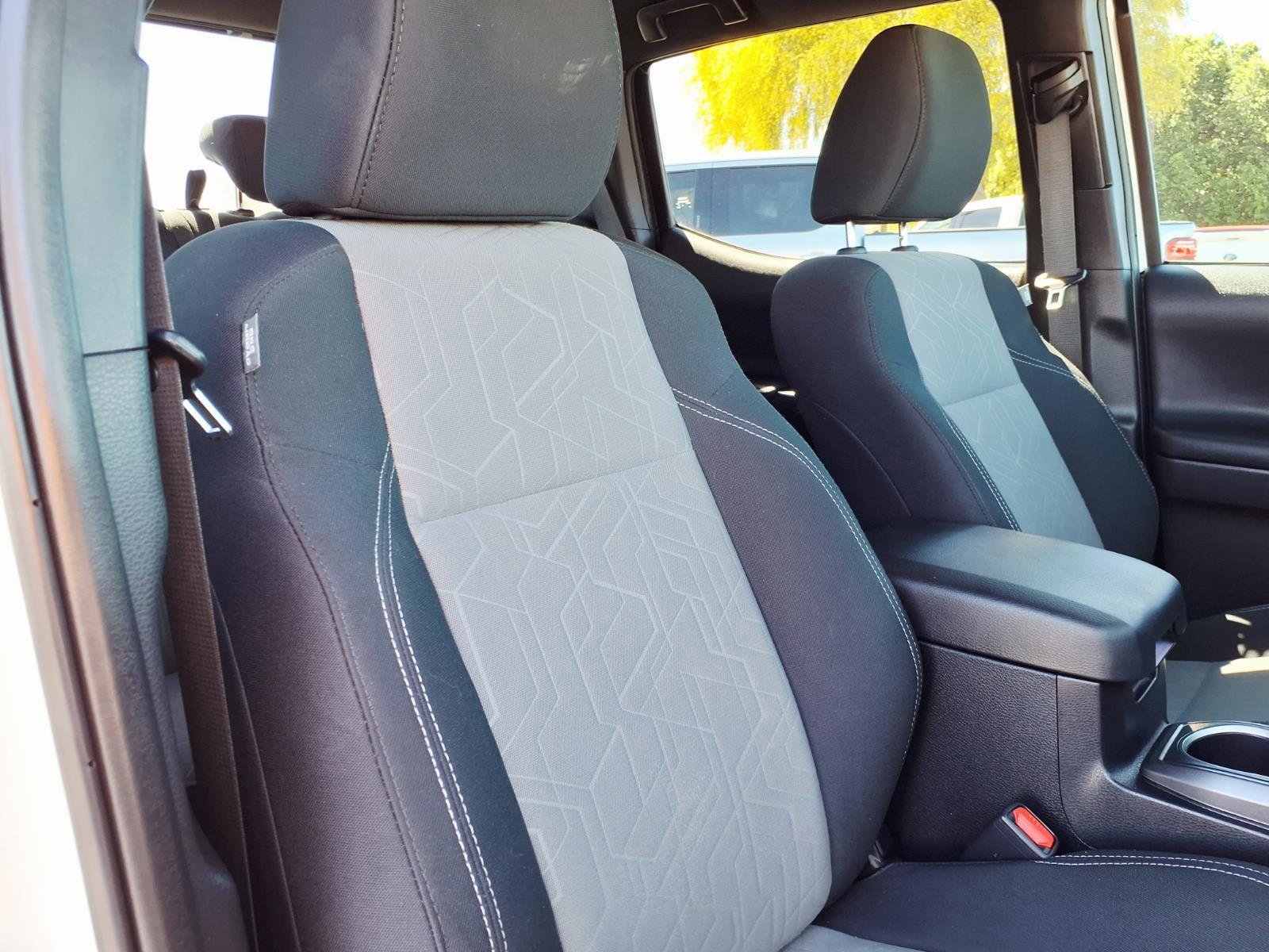 Used 2023 Toyota Tacoma TRD Off-Road image 14