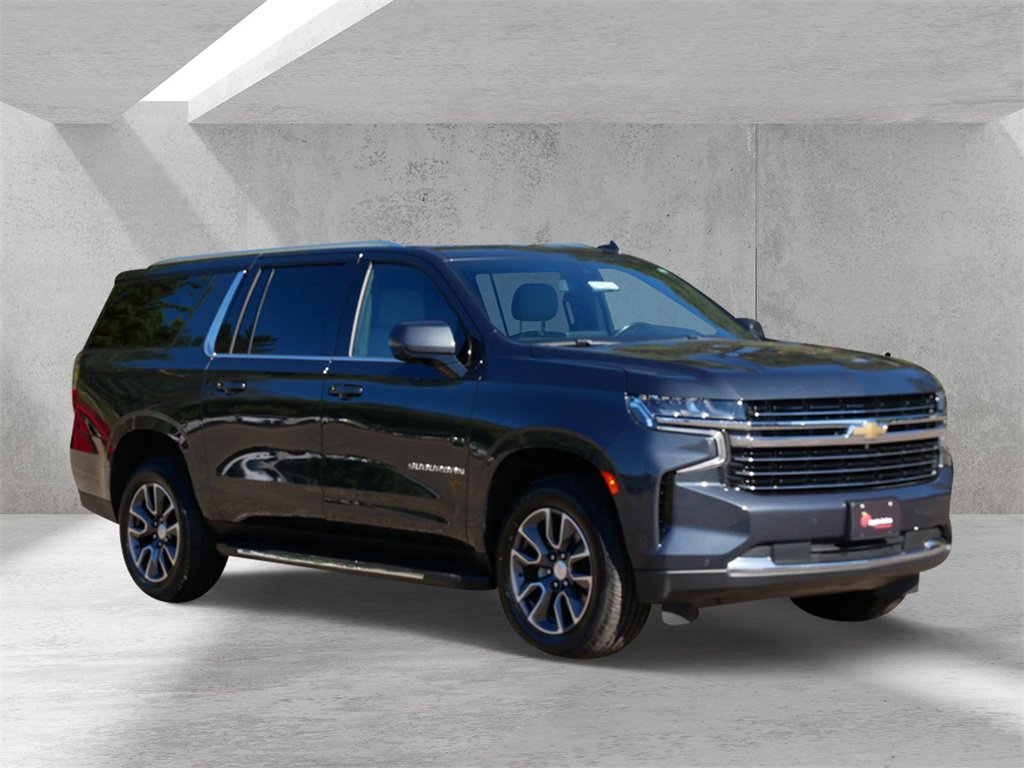 Used 2022 Chevrolet Suburban LT w/ Luxury Package