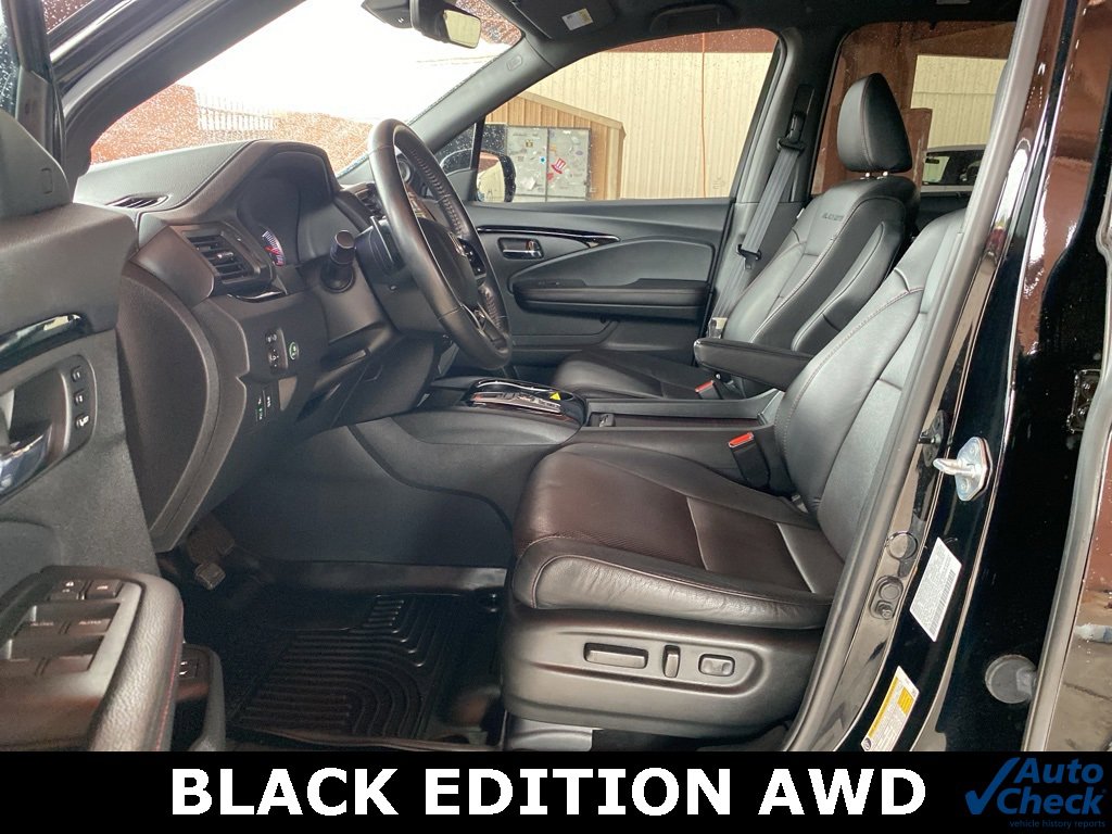 Used 2022 Honda Pilot Black Edition image 32