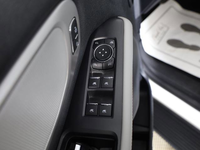 Certified 2025 Ford Expedition Active image 19