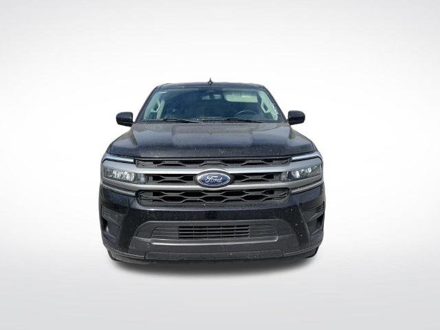 Certified 2024 Ford Expedition Max XLT image 3