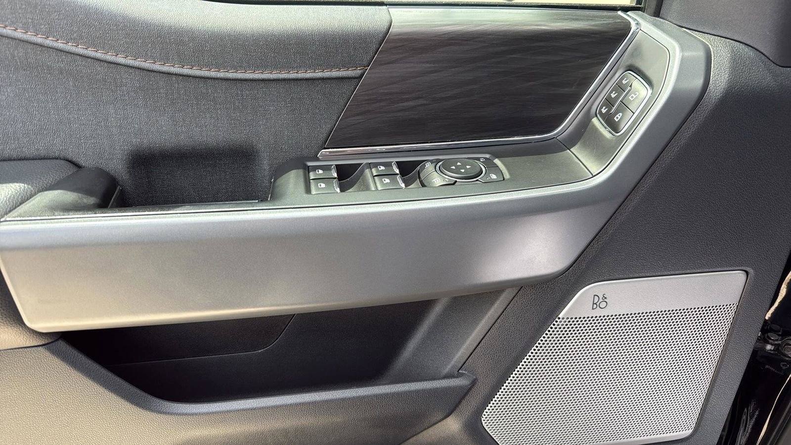 Certified 2024 Ford F150 Lightning Lariat image 12