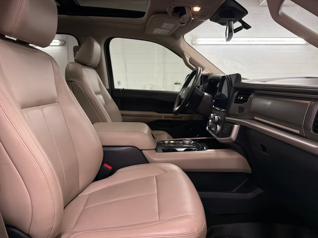 Certified 2022 Ford Expedition XLT AWD/4WD image 31