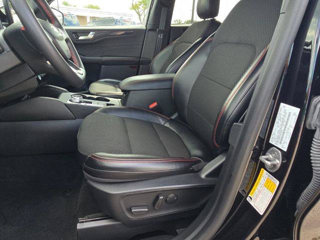 Certified 2024 Ford Escape ST-Line w/ Tech Pack #1 AWD/4WD image 21