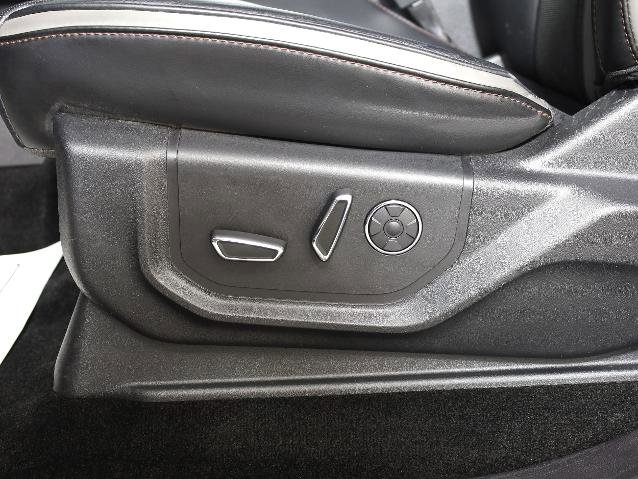 Certified 2018 Ford F150 Platinum w/ Equipment Group 701A Luxury image 20