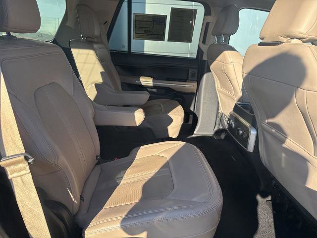 Certified 2024 Ford Expedition Limited image 31
