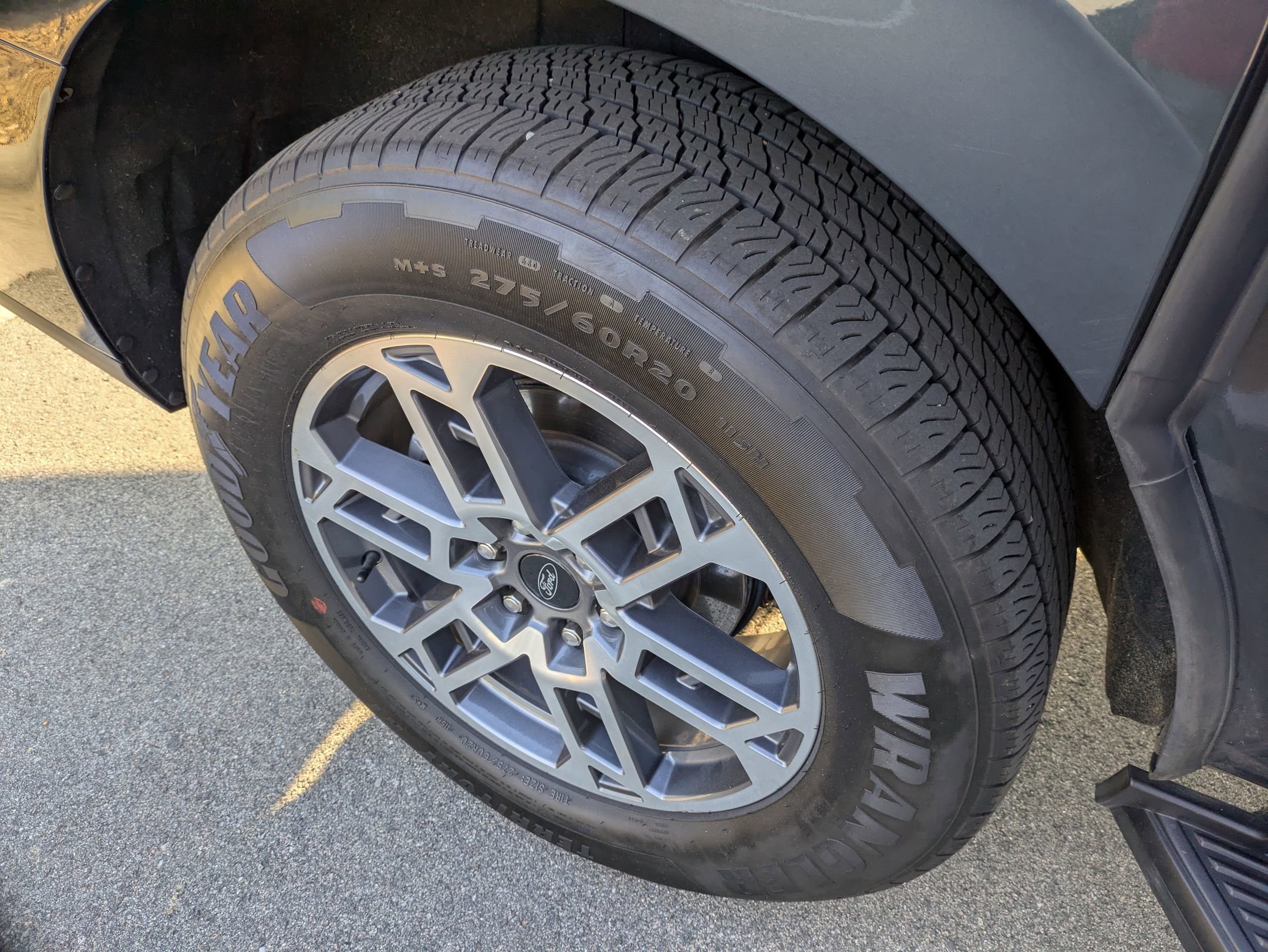 Certified 2025 Ford Expedition Max Active RWD image 37
