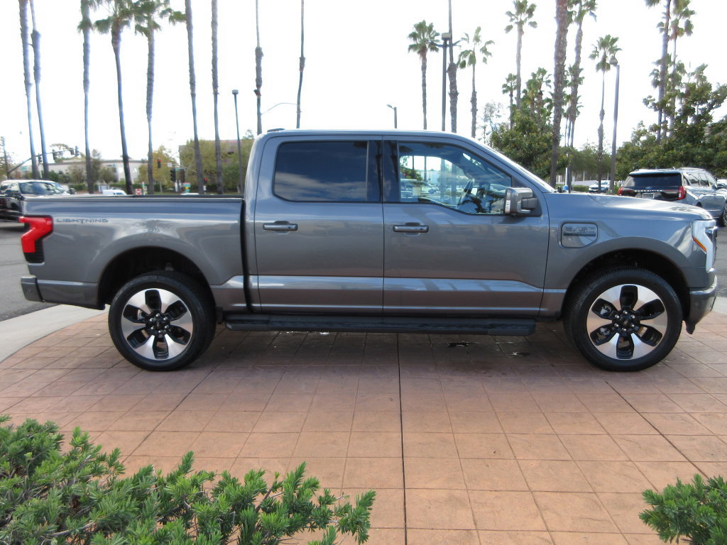 Certified 2023 Ford F150 Lightning Platinum AWD/4WD image 5