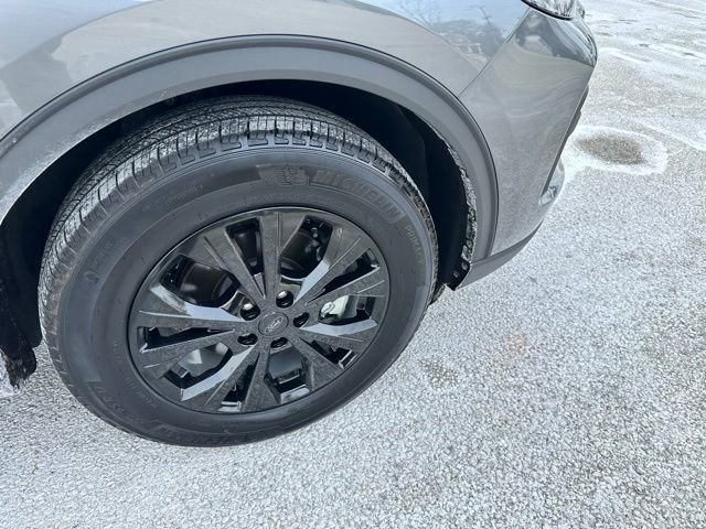 Certified 2025 Ford Escape Active w/ Cold Weather Package image 92