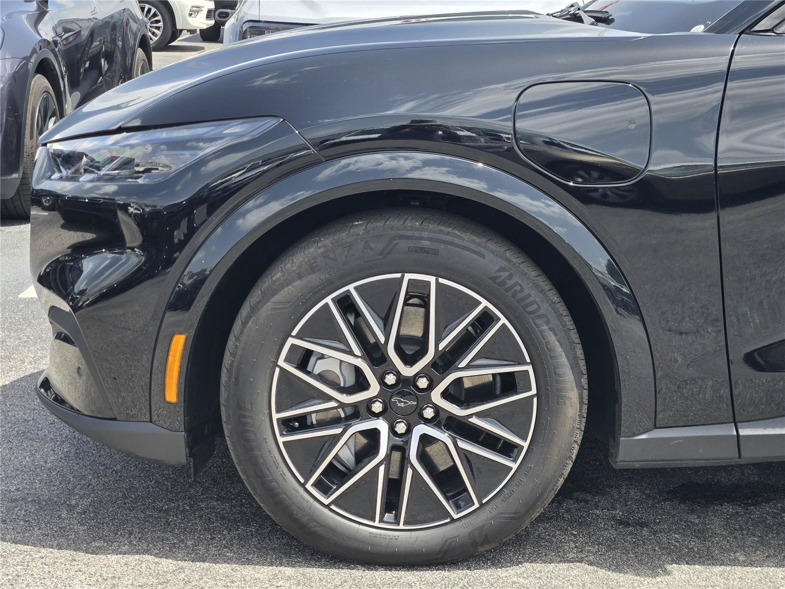Certified 2025 Ford Mustang Mach-E Premium AWD/4WD image 9