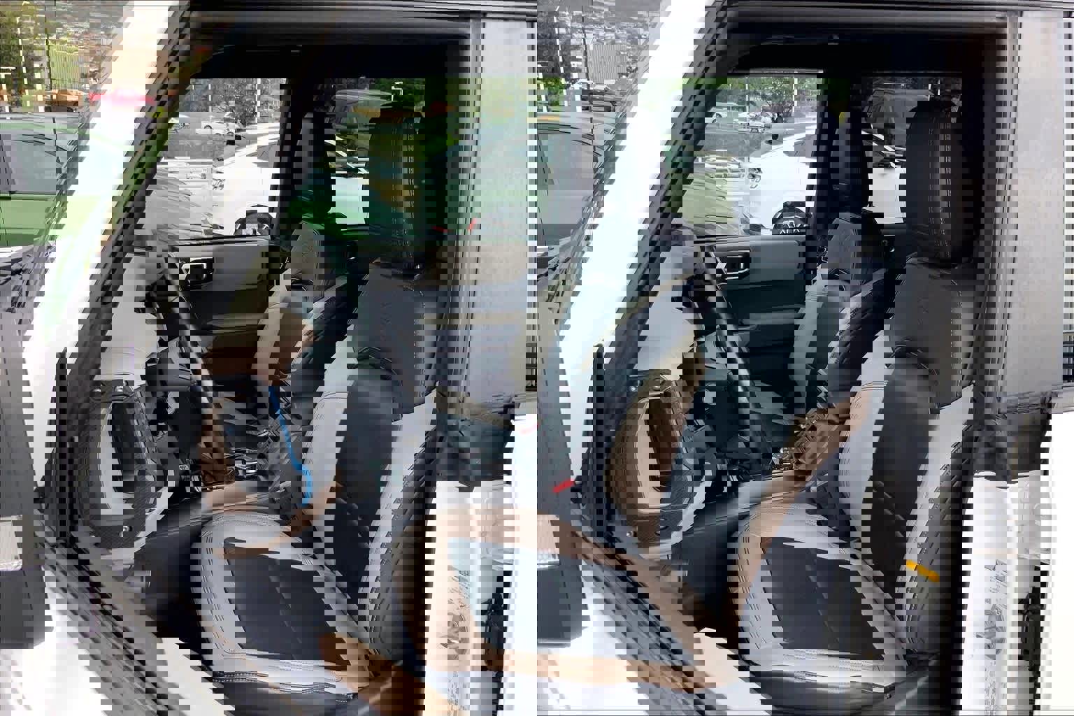 Certified 2022 Ford Bronco Wildtrak image 11