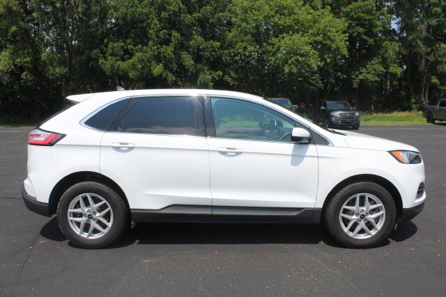 Certified 2024 Ford Edge SEL w/ Convenience Package AWD/4WD image 14