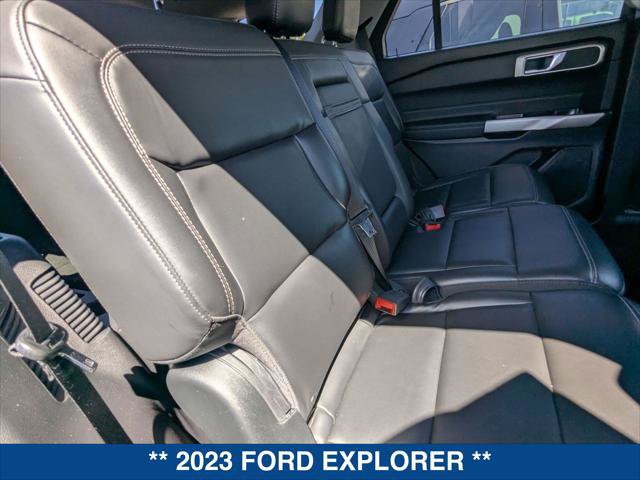 Certified 2023 Ford Explorer XLT w/ Equipment Group 202A RWD image 22