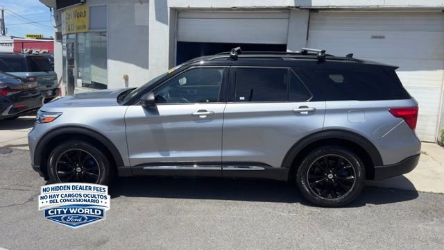 Certified 2020 Ford Explorer XLT w/ Equipment Group 202A AWD/4WD image 2