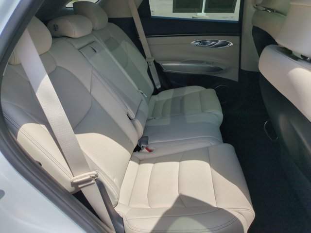 Used 2023 Genesis GV70 2.5T w/ Select Package AWD/4WD image 33