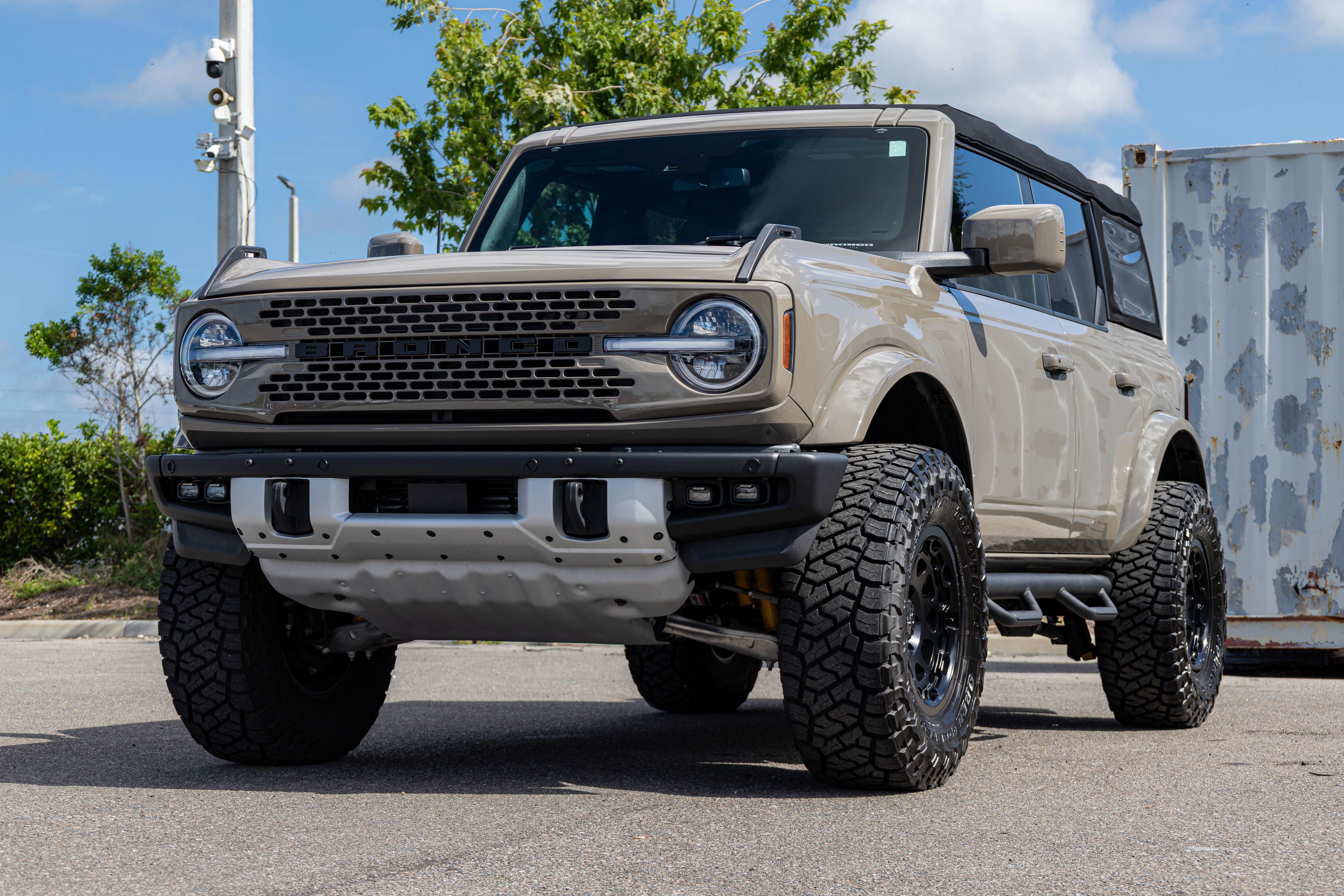Certified 2025 Ford Bronco Outer Banks AWD/4WD image 7