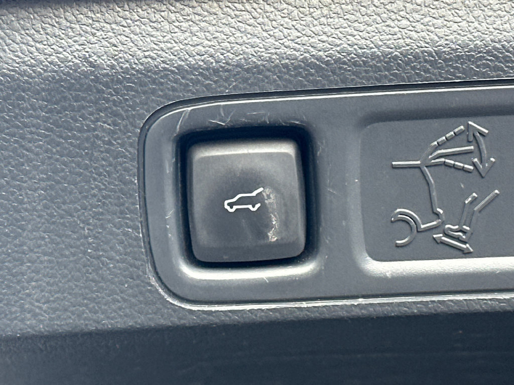 Certified 2022 Ford Expedition Max Platinum RWD image 19