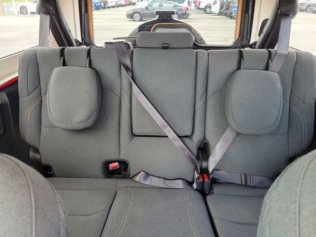 Used 2024 Jeep Wrangler Unlimited Sahara AWD/4WD image 14