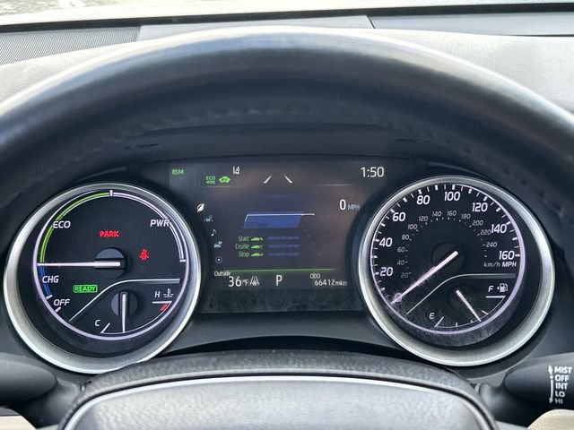 Used 2022 Toyota Camry XLE w/ Cold Weather Package image 38