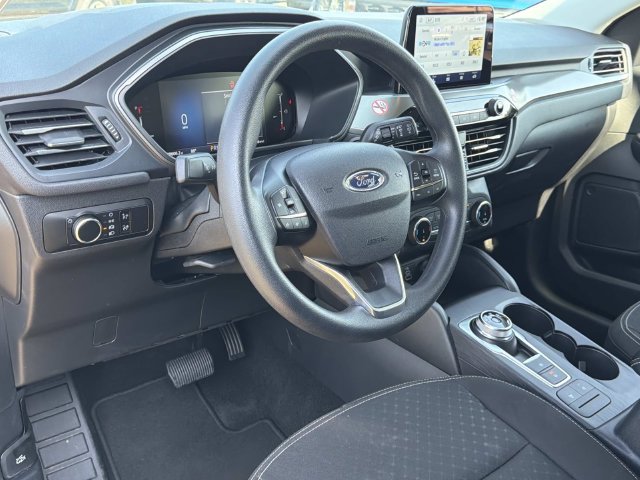 Certified 2025 Ford Escape Active AWD/4WD image 16
