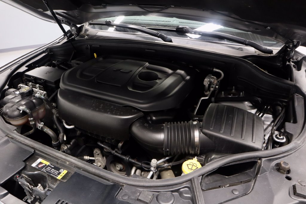Used 2021 Dodge Durango SXT AWD/4WD image 16