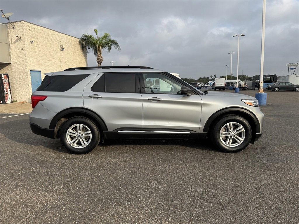 Certified 2023 Ford Explorer XLT w/ Equipment Group 202A image 6