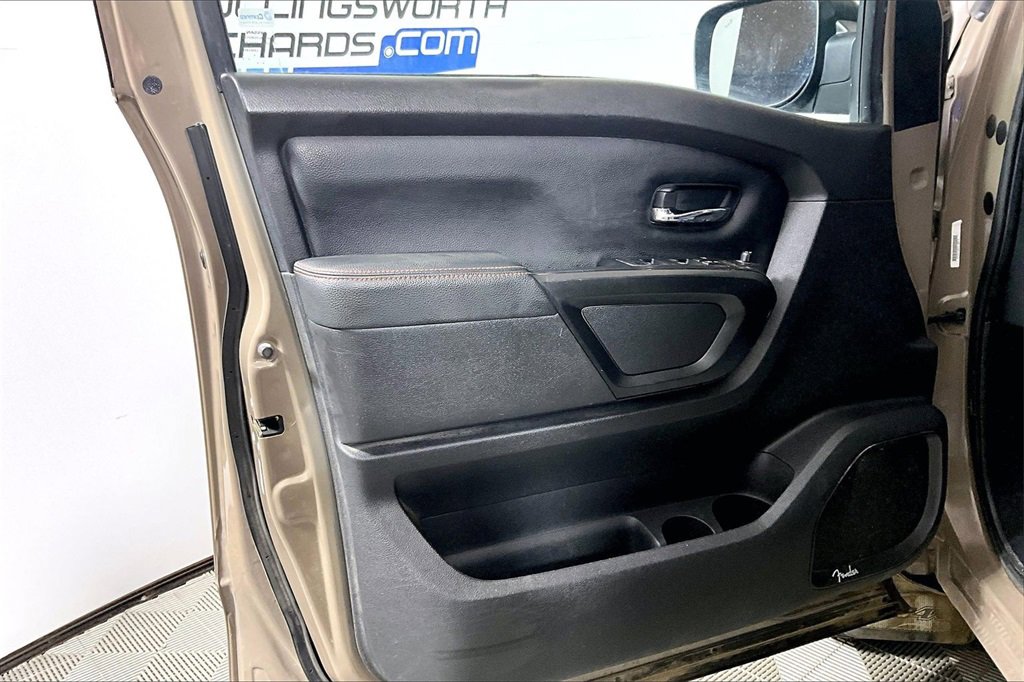 Used 2021 Nissan Titan PRO-4X w/ Pro-4x Utility Package image 16