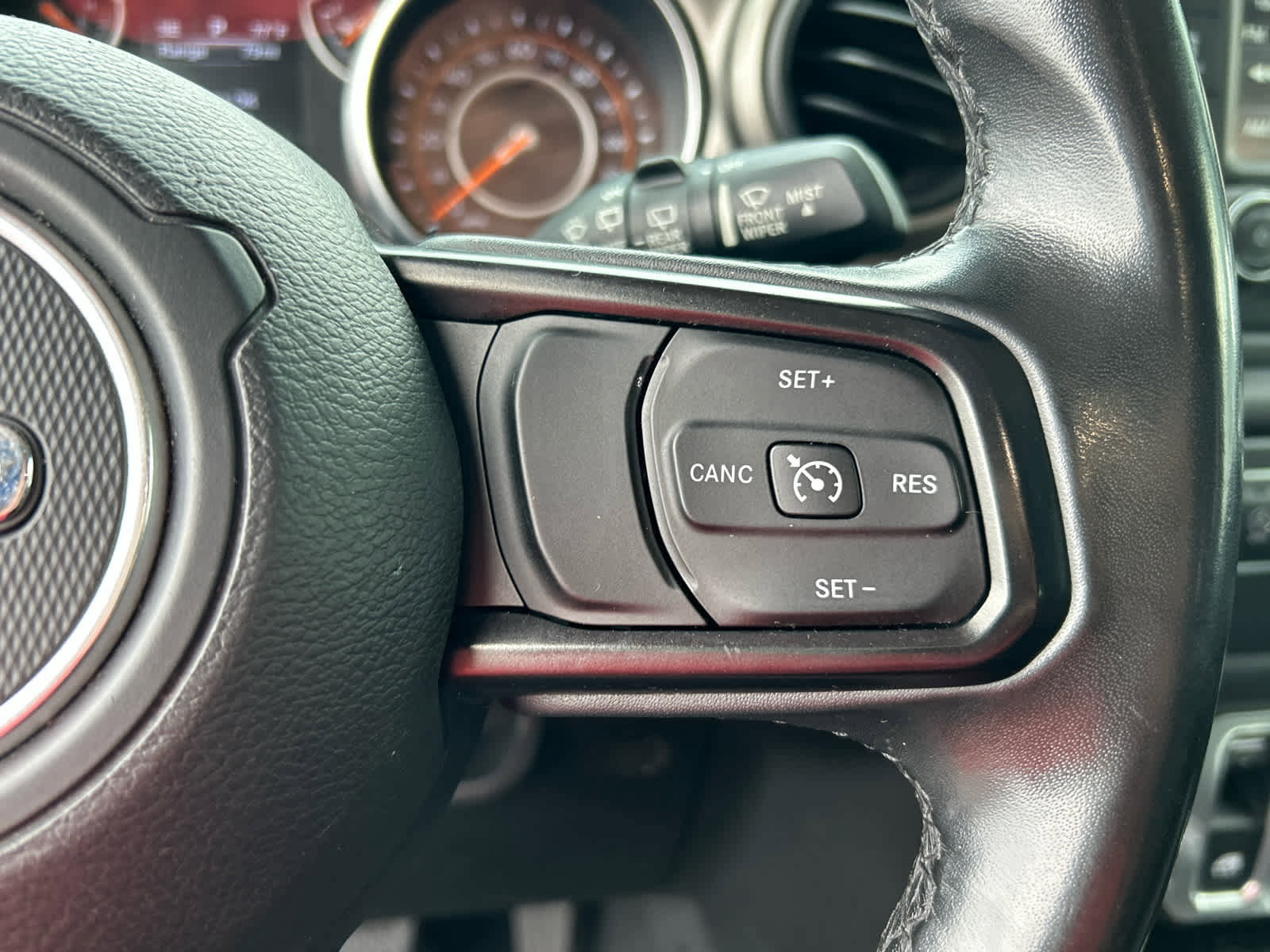 Used 2019 Jeep Wrangler Sport image 28