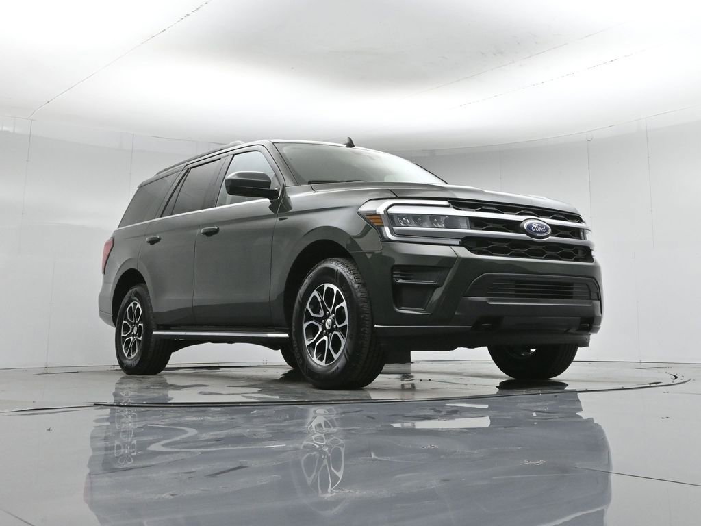 Certified 2023 Ford Expedition XLT image 58